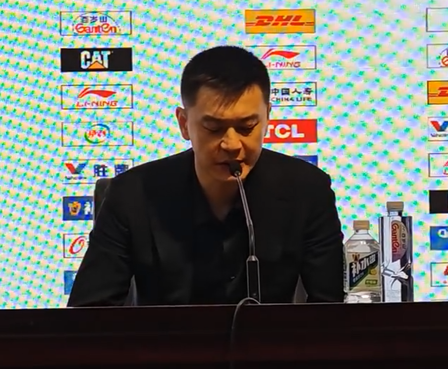 PG电子-输广东发布会！杨鸣直指上半场问题+赞2小将，并回怼记者战术倾斜