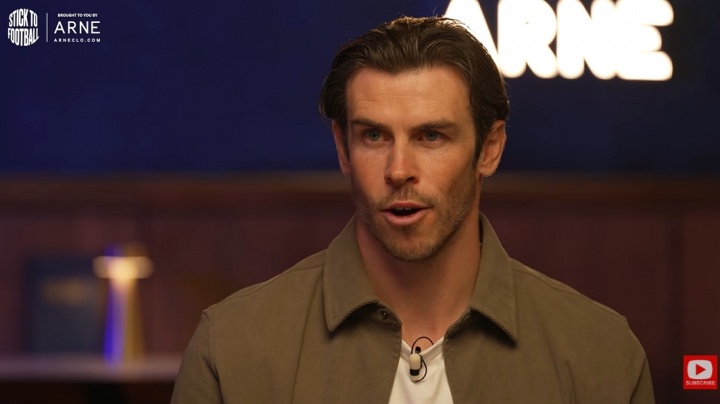 PG电子登录入口-贝尔：C罗一直想进球、超越梅西 有几次我没传球自己打丢他很沮丧