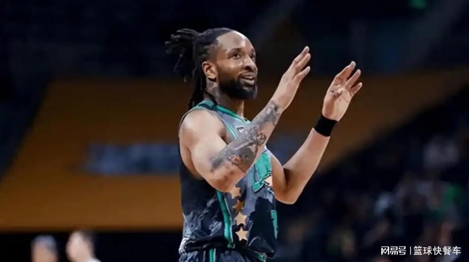 PG电子app下载-CBA积分榜最新排名！上海逆袭广东杀回第2：辽篮被联手踢到第12